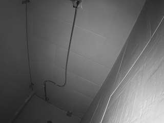 voyeurcam jb shower 1